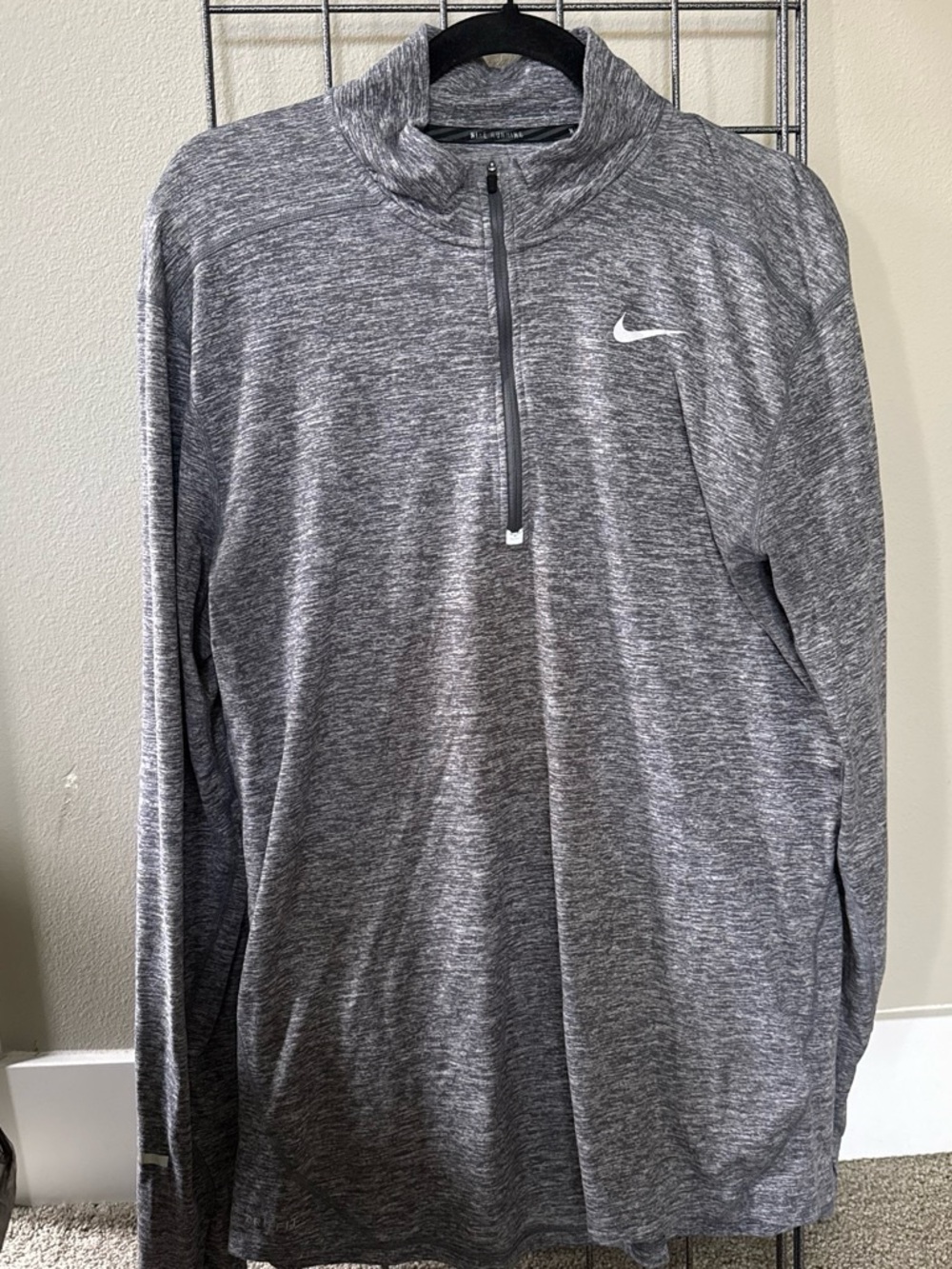Nike Men’s Gray Heather Quarter-Zip Performance Jacket